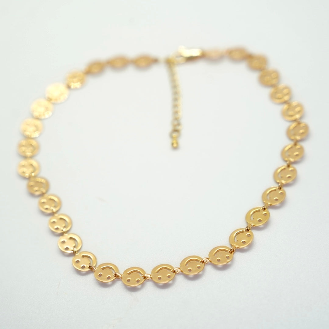 Smile Choker